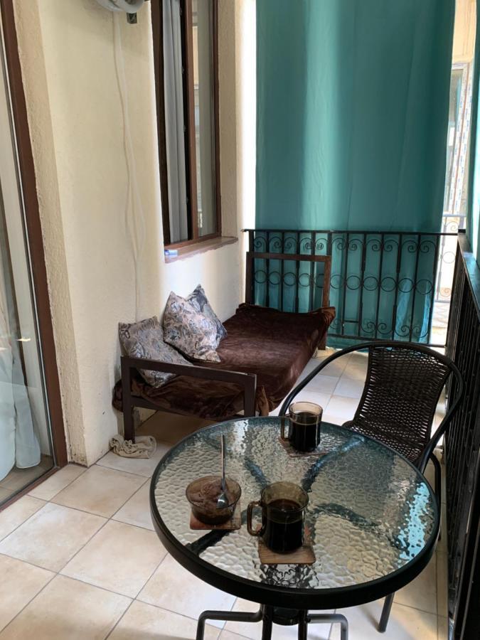 Melikishvili Str. Apartment Tbilisi Bagian luar foto