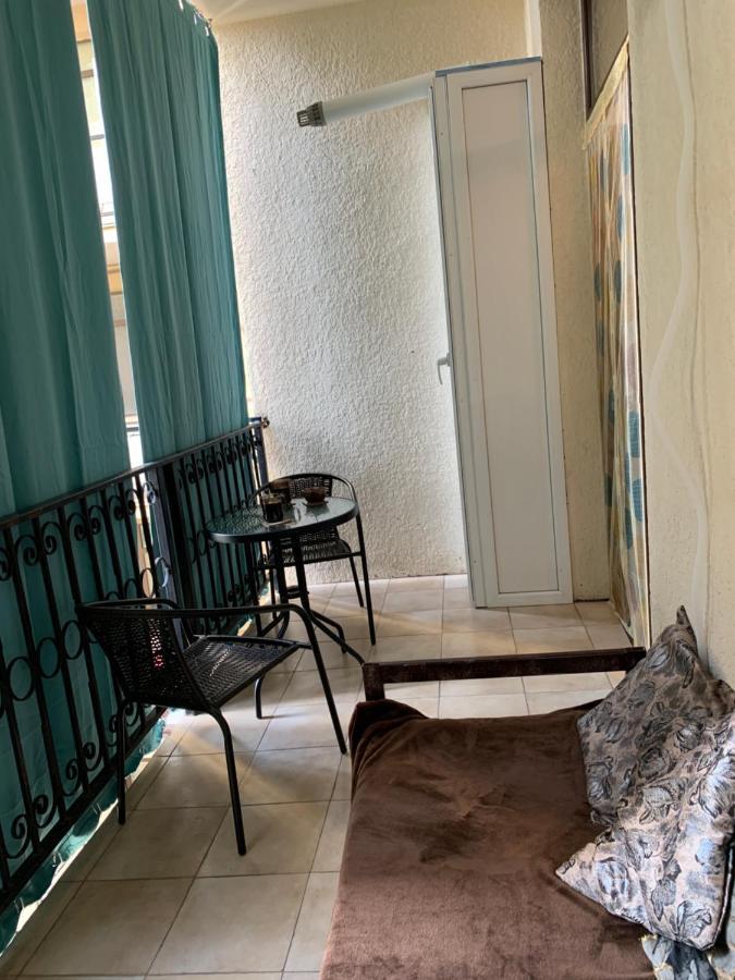 Melikishvili Str. Apartment Tbilisi Bagian luar foto